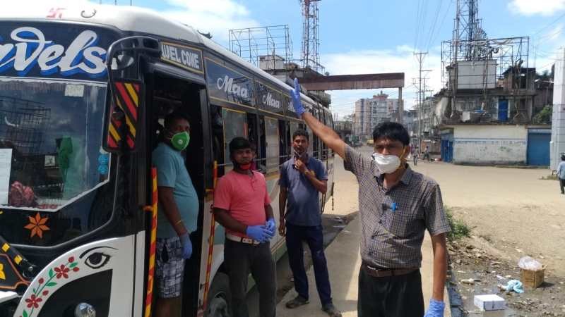 The bus carrying 27 stranded citizens of Odisha departing from Nagaland on June 14. (Photo Courtesy: @DINESH_ABUSARIA / Twitter)